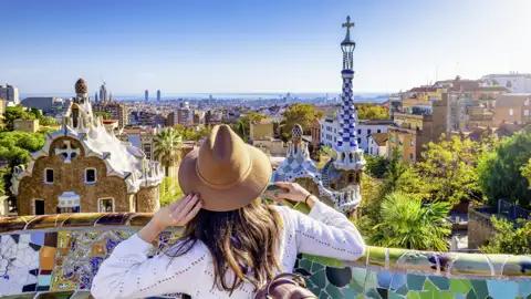 Auf Ihrer Reise in Barcelona besuchen Sie eines der Highlights Barcelona - den Parc Güell.